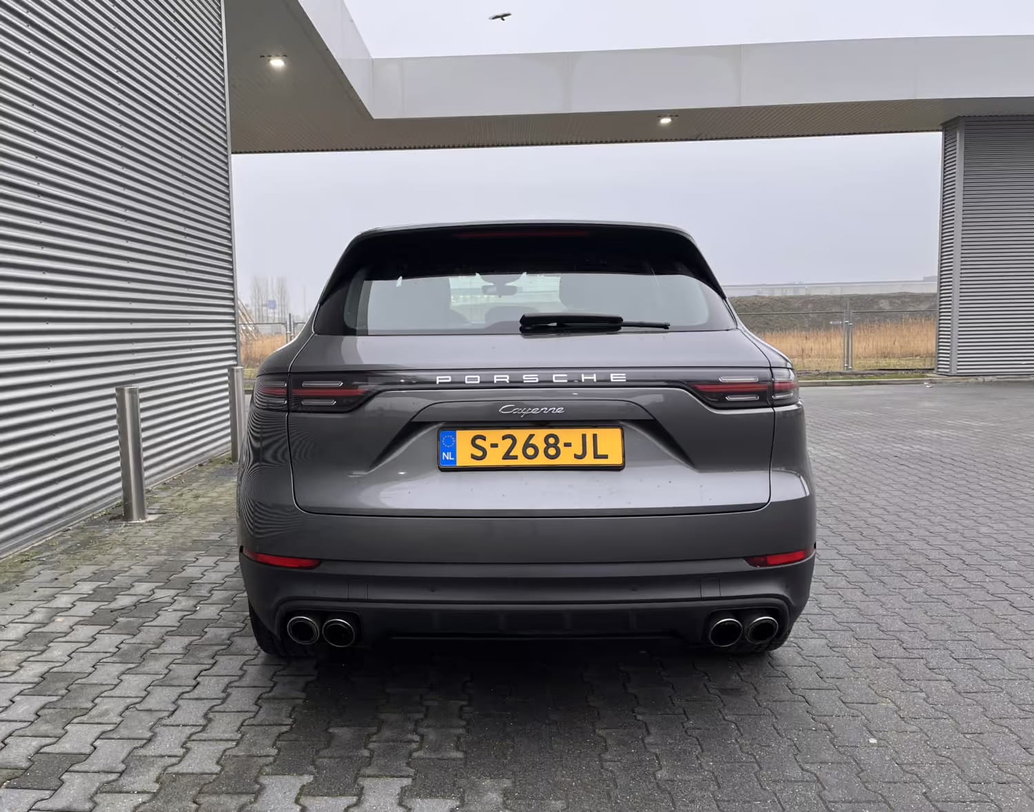 Porsche Cayenne 3.0